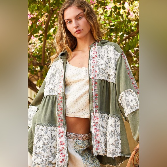 #325 New! Pol Gorgeous Lace Embro Hooded Jacket Coat - Picture 2 of 3